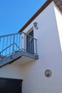 Hinterhaus | Eingang zur OG Wohnung