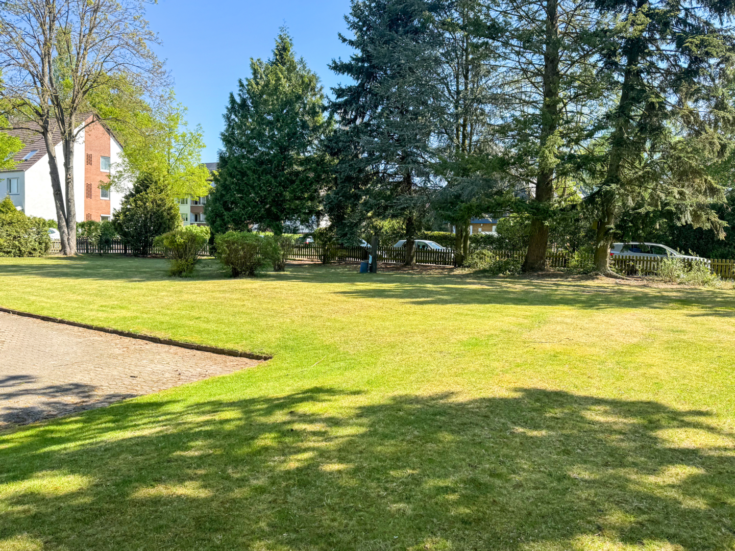 Aussenansicht Blick in den Garten