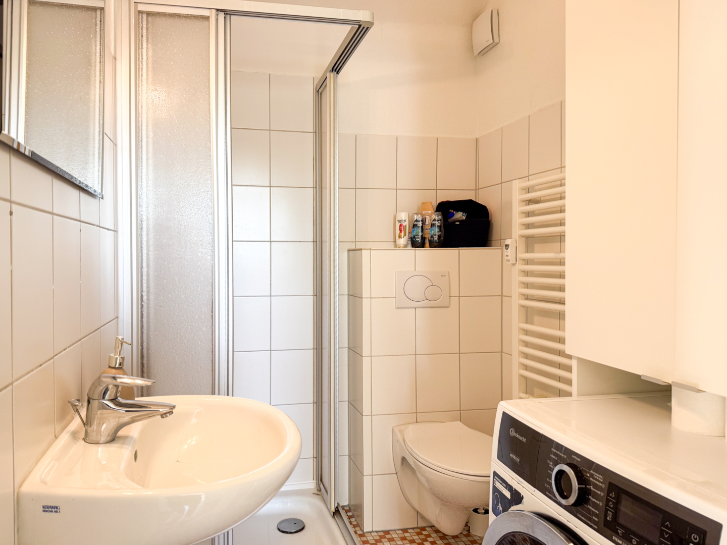 Bad mit Dusche