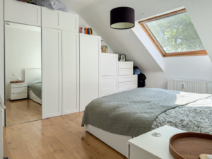 Schlafzimmer 2