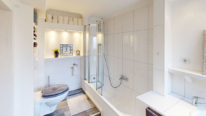 Bad mit Wanne