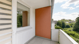 Loggia mit KI geräumt