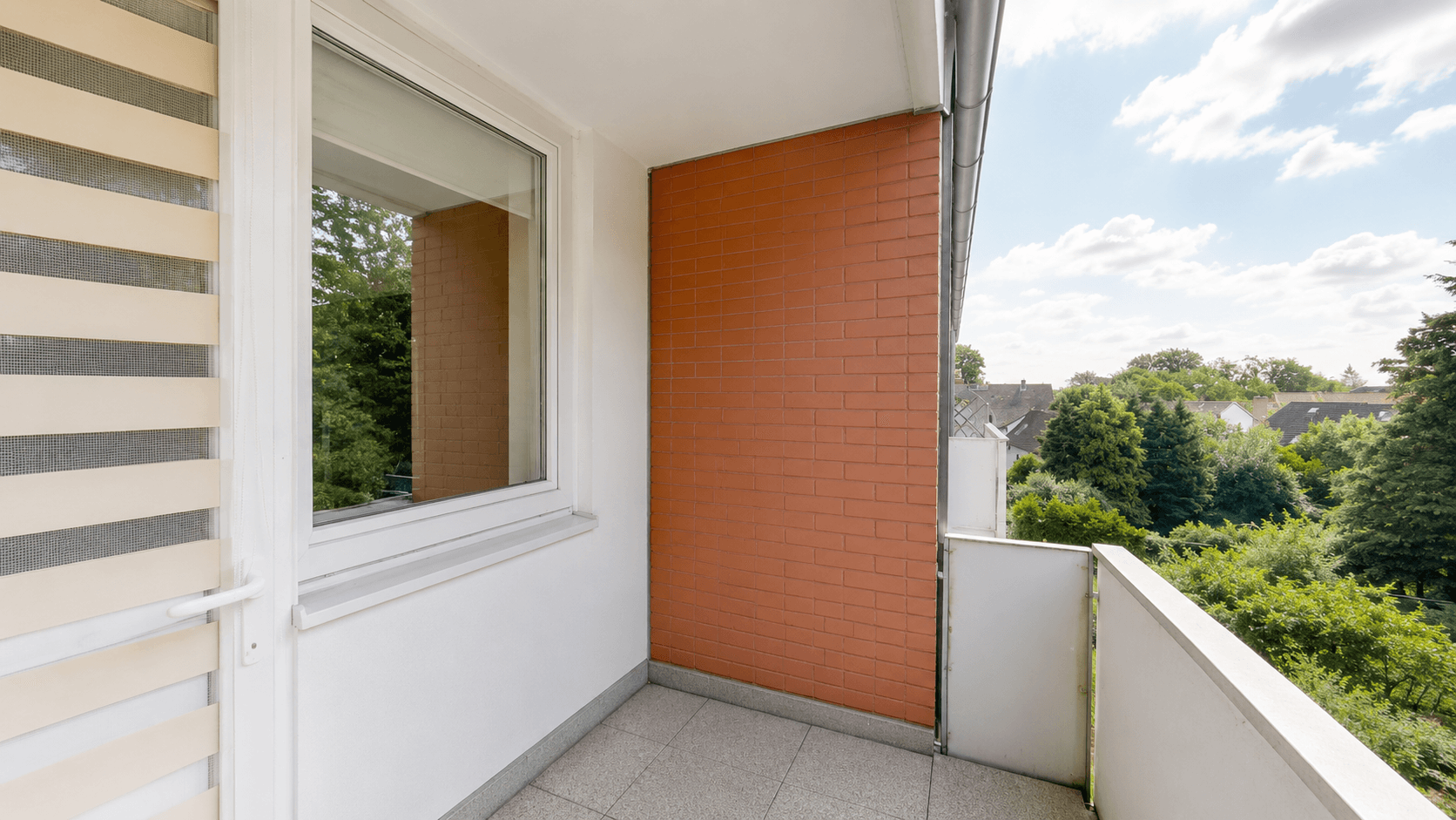 Loggia mit KI geräumt