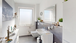 großzügiges Gäste-WC